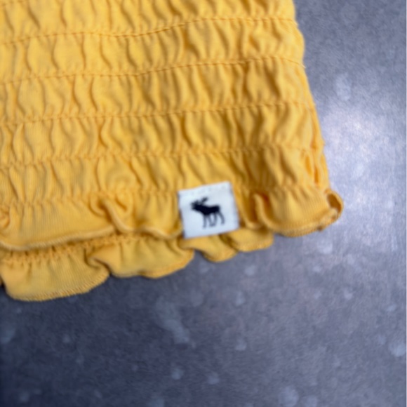 Abercrombie & Fitch Girl’s Top - Picture 4 of 6